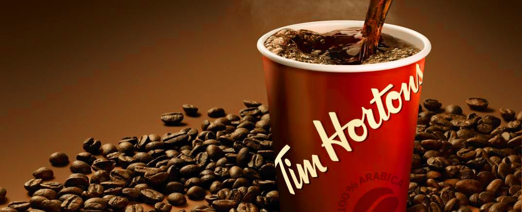 _us_images_BEV_DARK_ROAST_POUR_CDN_1119088_JWT_2_BackerCard (1) _us_images_BEV_DARK_ROAST_POUR_CDN_1119088_JWT_2_BackerCard (1)